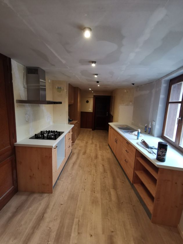 cuisine-bois- menuiserie-boeckel